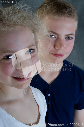 Image of Brother and sisters