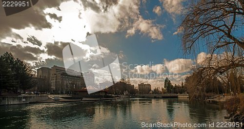 Image of spokane washingon downtown streets and architecture