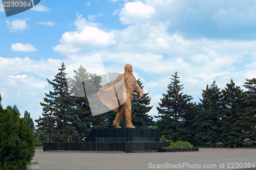 Image of Staue of Soviet former Vladimir Lenin