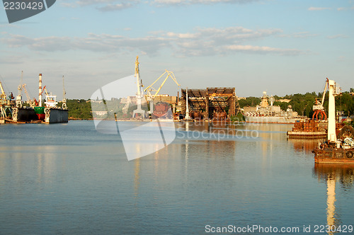 Image of rivers dock