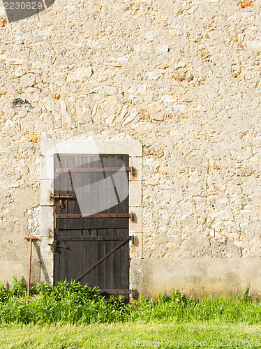 Image of Old wooden door 