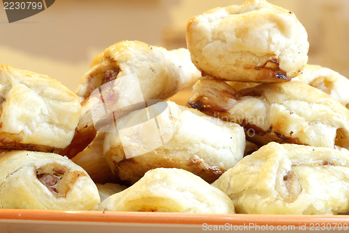 Image of pastries with meat 