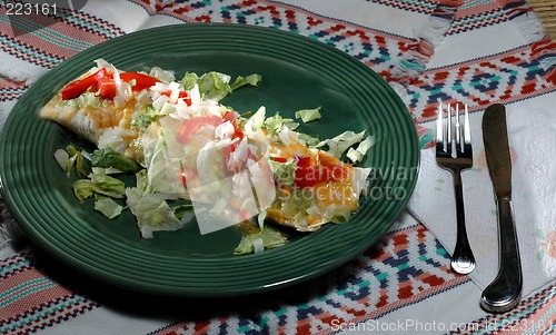 Image of enchilada diner setting