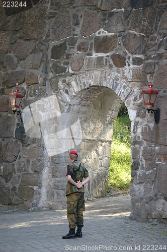 Image of lonesome soldier