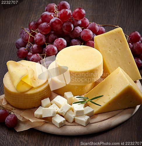 Image of Various types of cheese