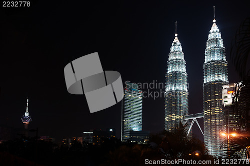 Image of kuala lumpur twin towers