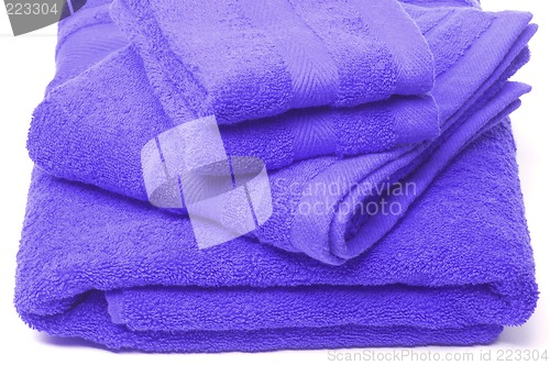 Image of three towel sizes