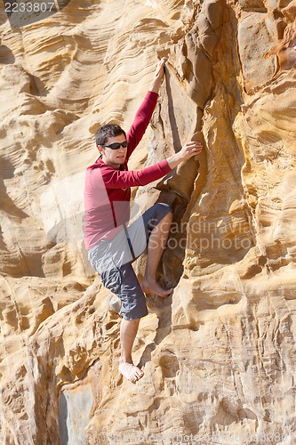 Image of bouldering outdoor