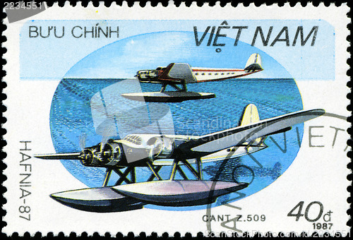 Image of VIETNAV - CIRCA 1987: A stam printed in Vietnam shows amphibian 