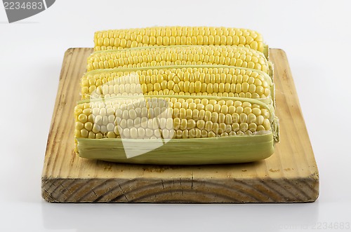 Image of Corn on Prep Board 02