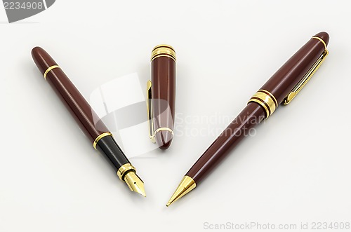 Image of Fountain Pen and Pencil Set 07