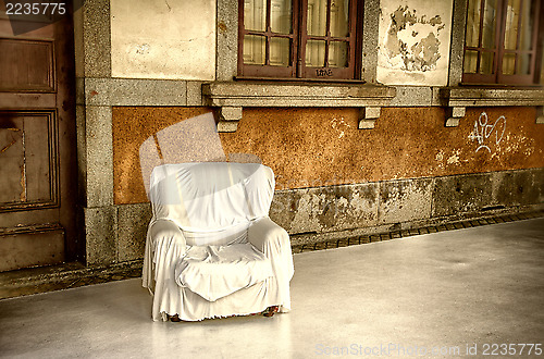 Image of Free armchair in the street