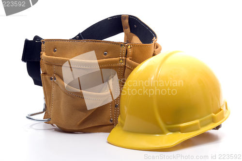 Image of tool belt an hard hat