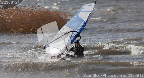 Image of Waterstart windsurfing  trick