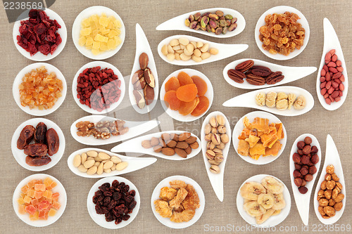 Image of Nut and Fruit Sampler