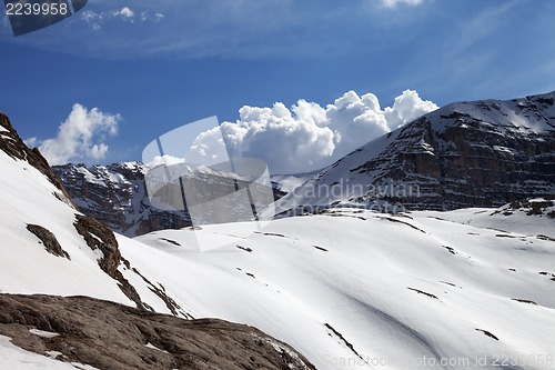 Image of Mountains in nice day
