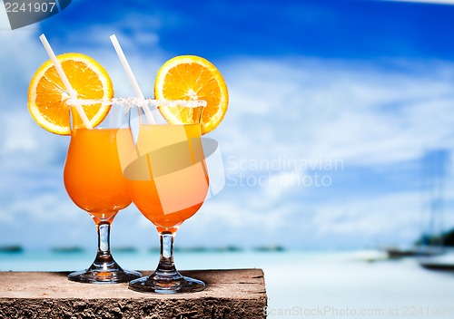 Image of Two bocals of Tequila Sunrise cocktail