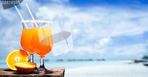 Image of Two bocals of Tequila Sunrise cocktail