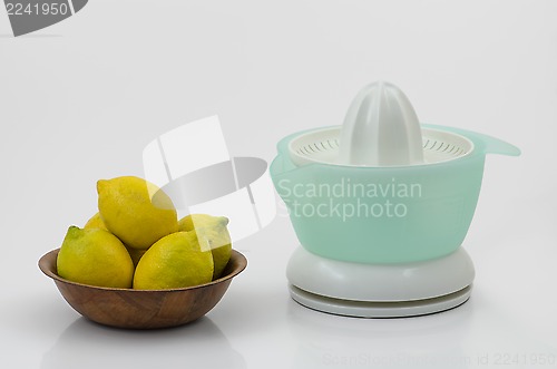 Image of Lemon Squeezer 06-Bowl