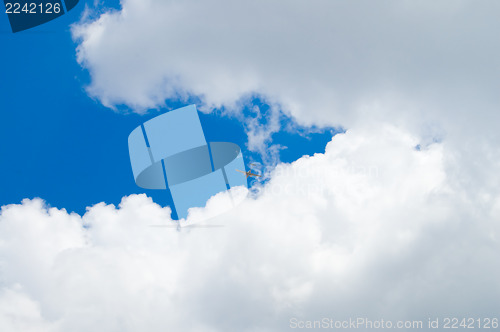 Image of cloud and blue