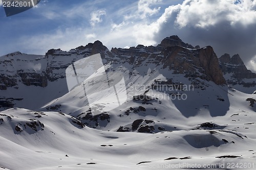 Image of Rocks in snow