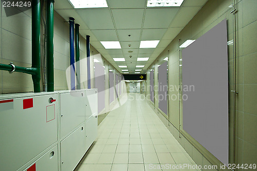 Image of spare corridor