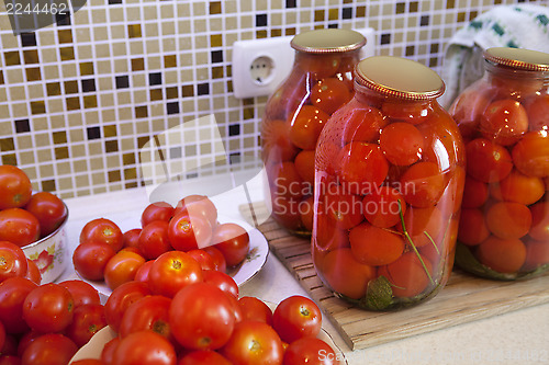 Image of pickles tomatoes