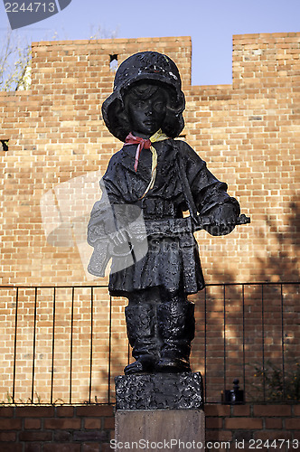 Image of Monument of the little insurgent.