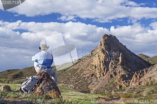 Image of loneliness in mountains