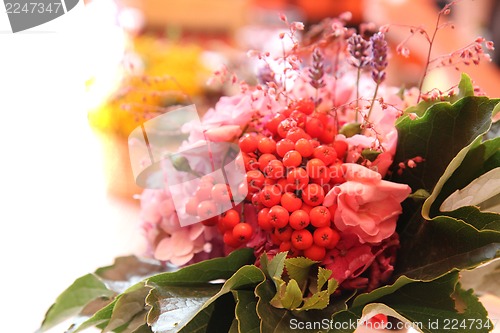 Image of rowan berries as wedding flower