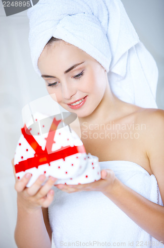 Image of Cute Teenage Girl