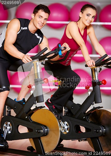 Image of Couple at the gym