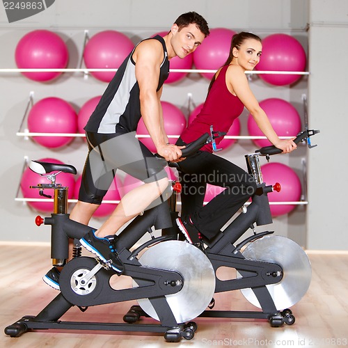 Image of Couple at the gym