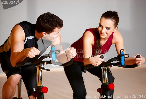 Image of Couple at the gym