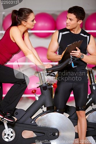 Image of Couple at the gym