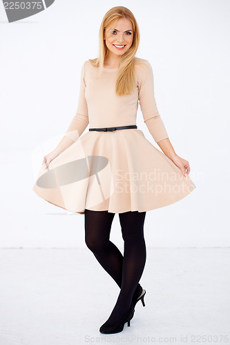 Image of Blond girl in pose