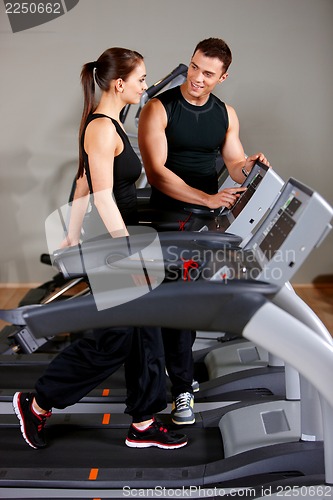 Image of Couple at the gym