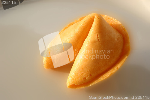 Image of open fortune cookie