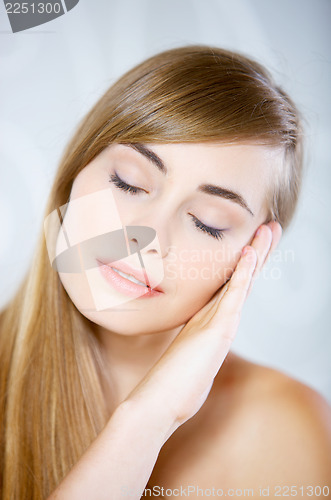 Image of Cute Teenage Girl