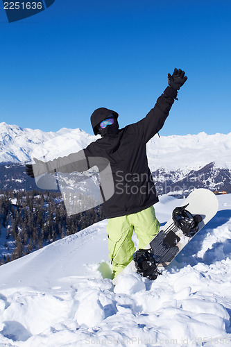 Image of Snowboarder in Dolomites