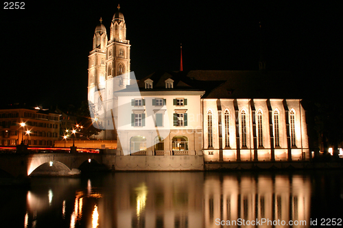 Image of Zurich at night