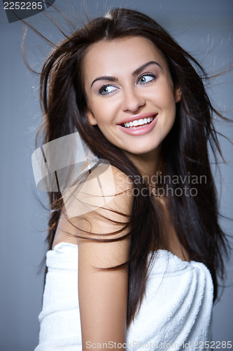 Image of Portrait of beautiful young woman 
