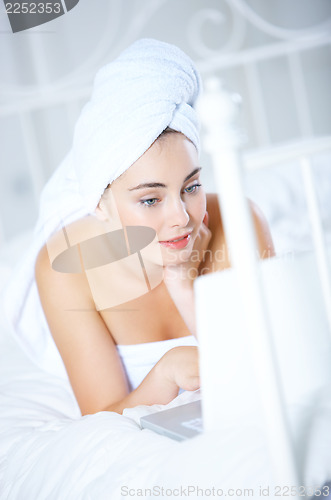 Image of Cute Teenage Girl