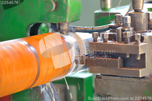 Image of Turning lathe in action