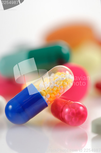 Image of Assorted pills