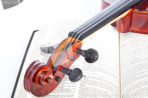 Image of violin