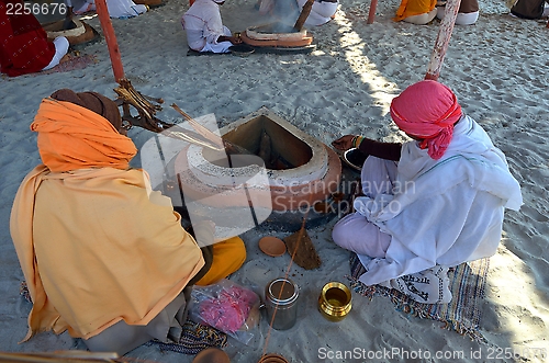 Image of  Indian men 