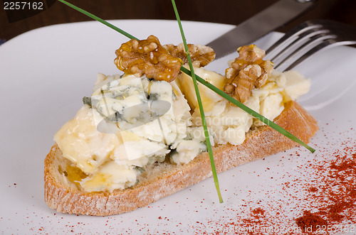 Image of Blue cheese tapa