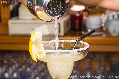 Image of Pouring a margarita