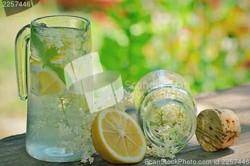 Image of elderflower juice